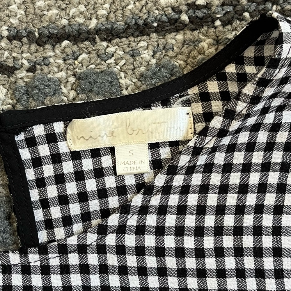 Stitch Fix Nine Britton Blouse Sarah Tie Shoulder Cropped Cami Top Black Small - Picture 5 of 8